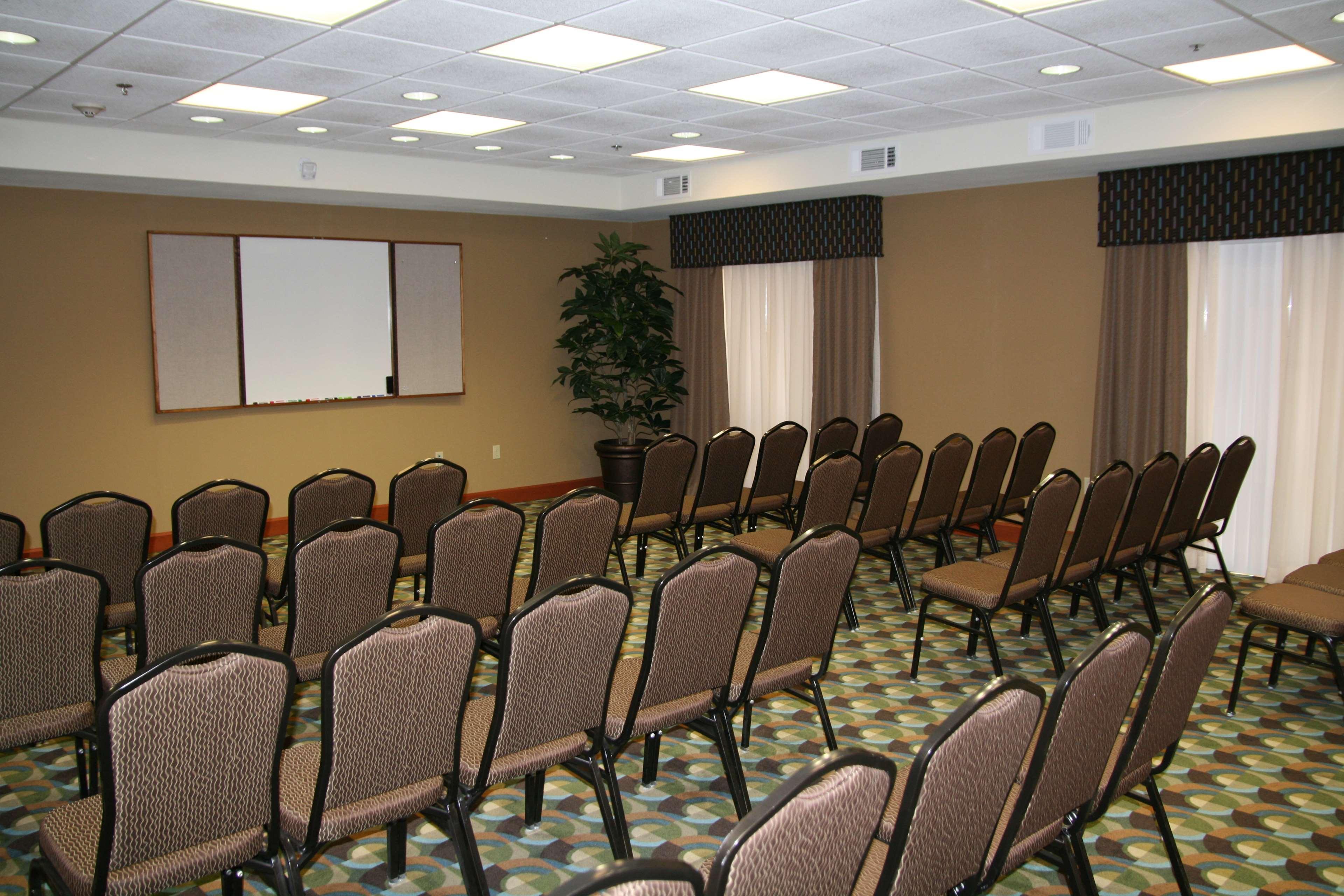 Hampton Inn Las Vegas/North Speedway Facilities photo